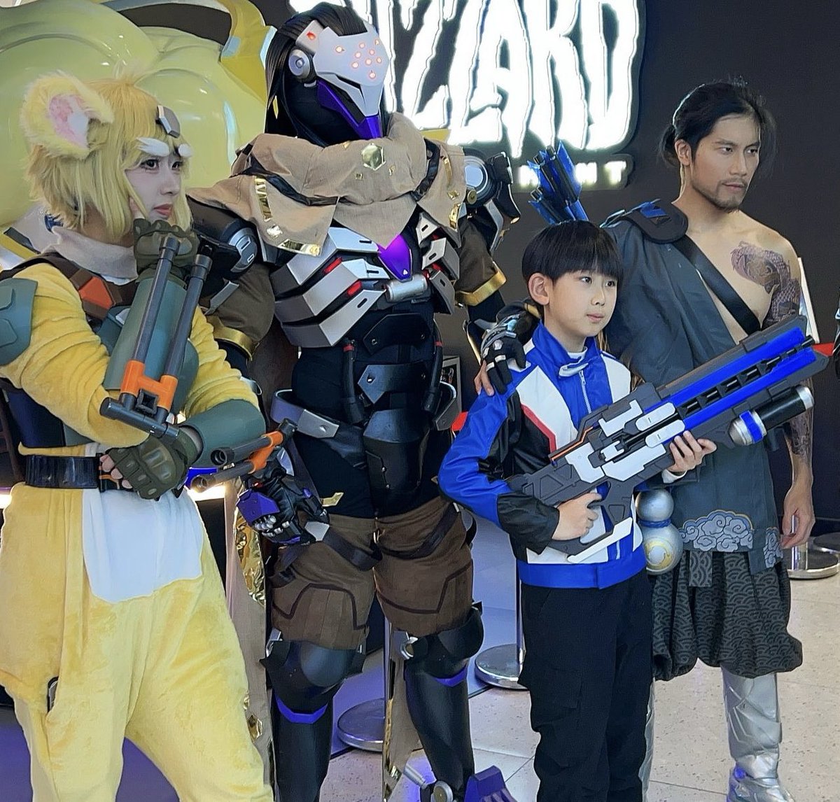 正在前往杭州西湖

Ramattra：<a href="/TeeceeZhang/">Teecee</a> 

#Overwatch2 #hanzo 
#cosplay