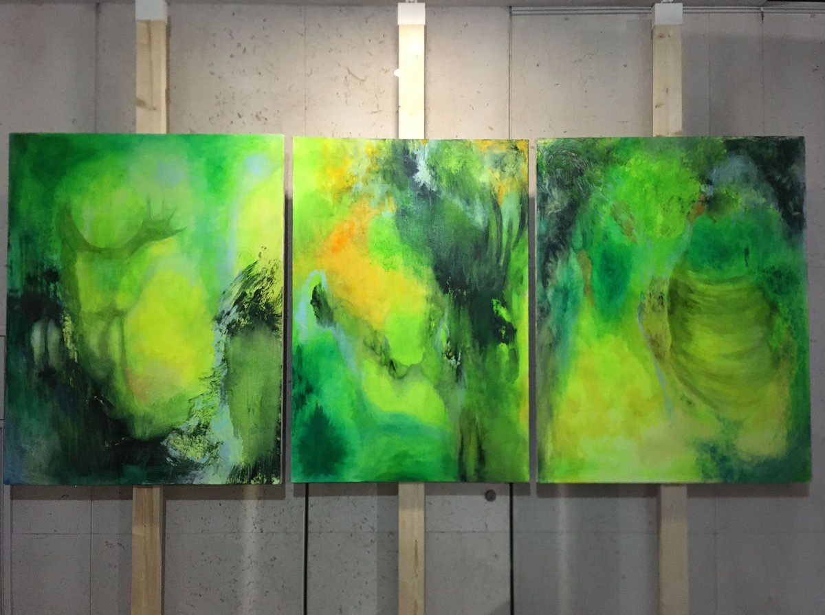 展覧会「混沌熟視」（於：CSSビルディング［小伝馬町］／キュレーション：多田恋一朗）

2年前の「うららか絵画祭」を思い出した。あのときは谷根千エリアを彷徨し、「混沌熟視」の会場はビルの2フロアに過ぎないが、秘密基地探索型の鑑賞体験には覚えがあり、藪を漕ぐ手応えも引けを取らない。