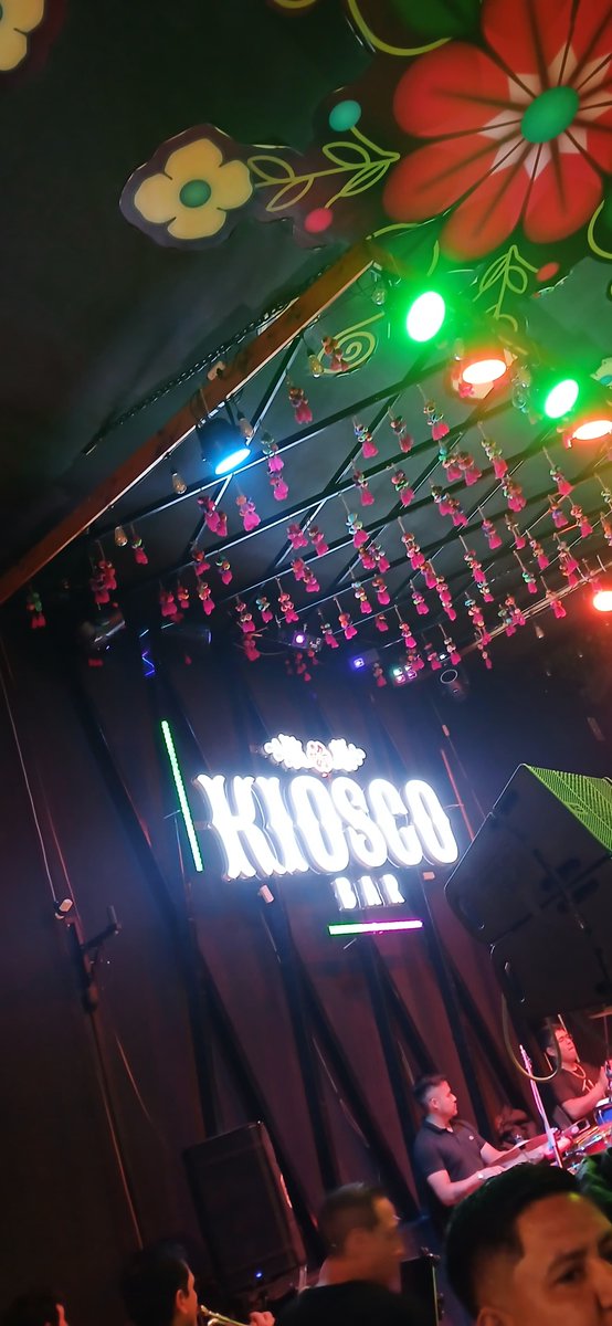 Luis&Rose tweet media