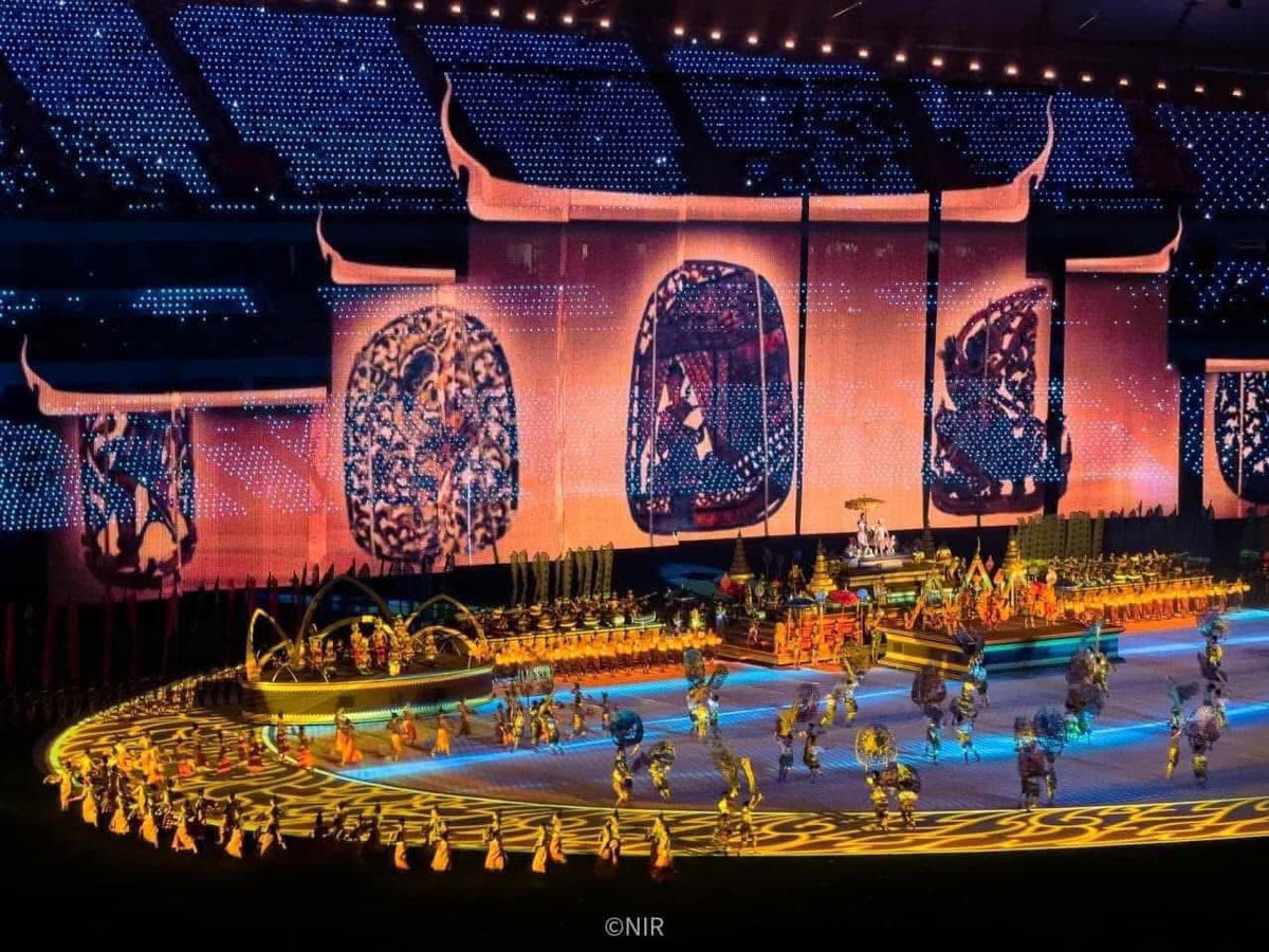🇰🇭| Let's look back at the opening ceremony of the 32nd SEA Games held in Cambodia 👀👀

📸: credit to owners 

#ASEANurbanist #SEAGames #Cambodia