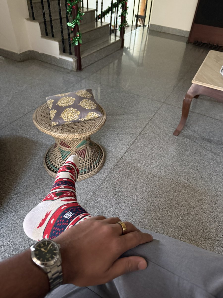 pythonhulk's tweet image. Easily the best merch from IBW was by frens at @SantaBrowser