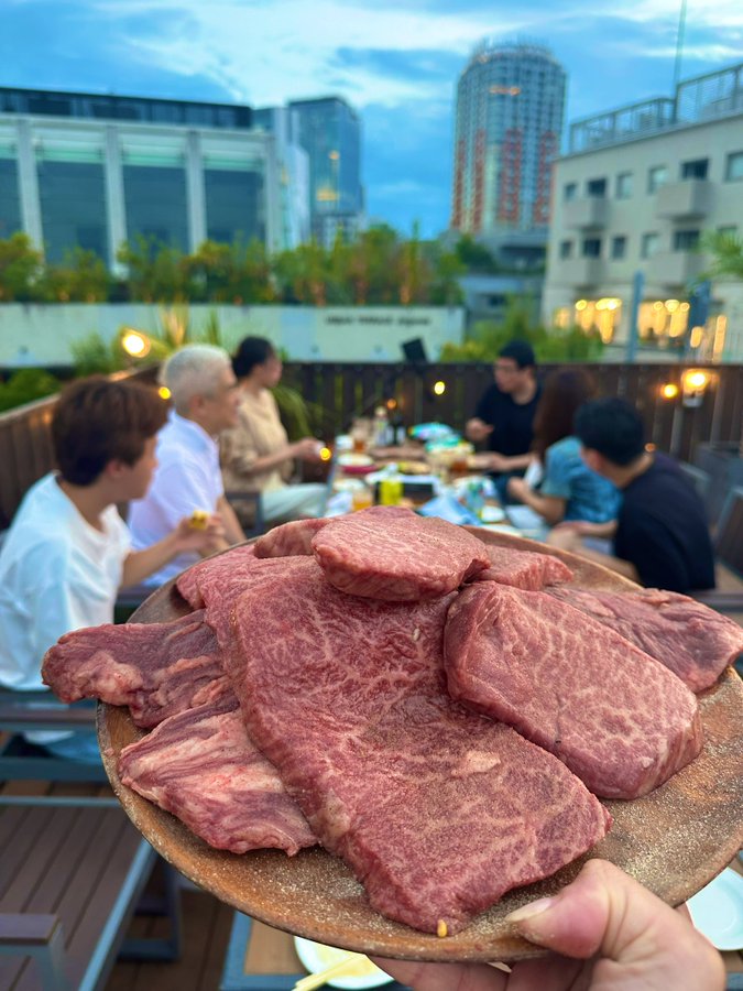 \[V}KWwRXfBAhbgR!!x:ŐV𐏎XV!!