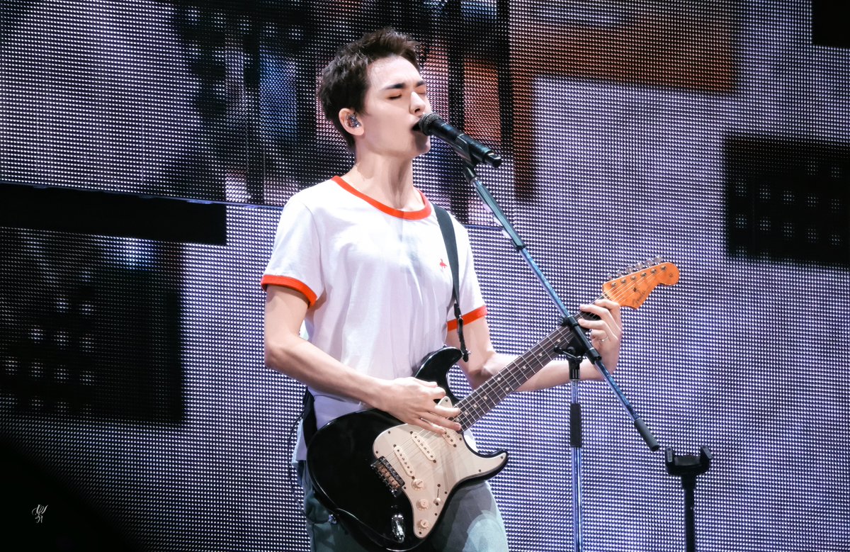 251207 SEVENTEEN WORLD TOUR [NEW_] IN OSAKA #버논 #최한솔 #VERNON