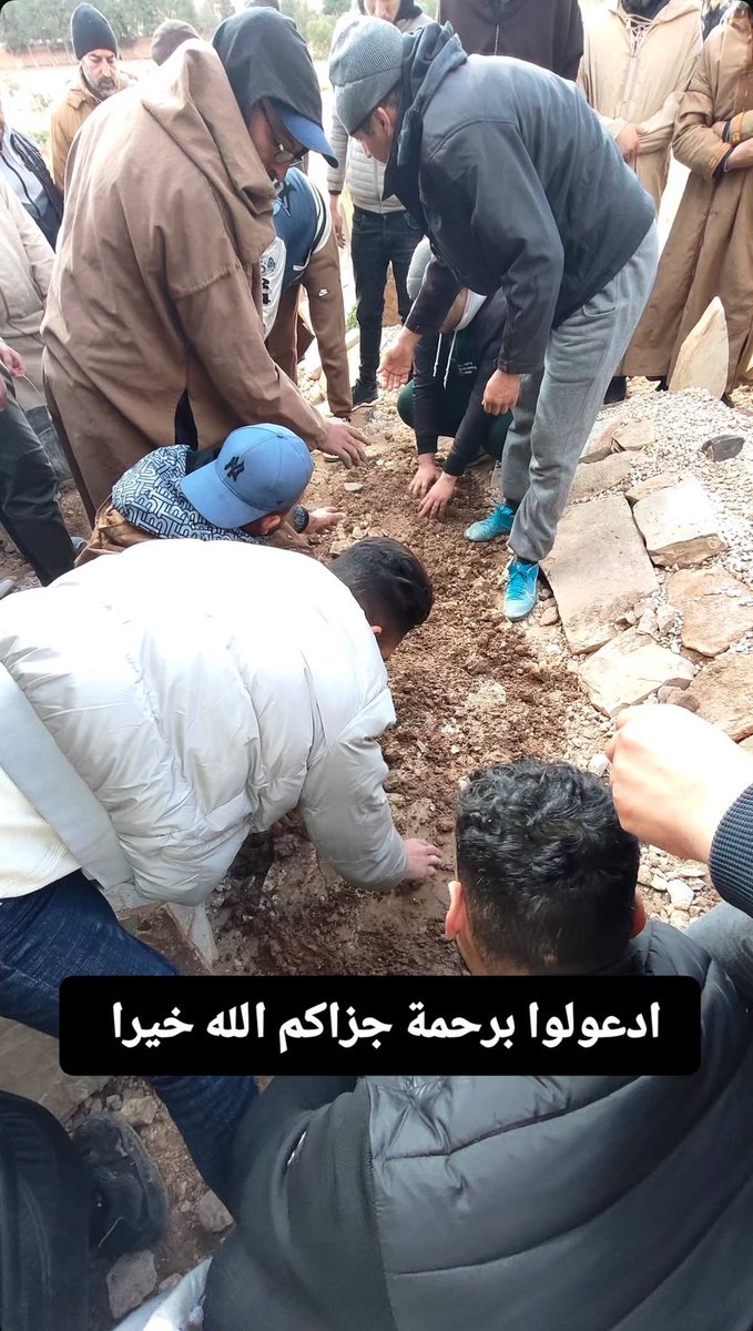 1PrinceGG's tweet image. اللهم آنس وحدته، وآنسه في وحشته، وآنسه في غربته، اللهم أنزل عليه منزلًا مباركًا، وأنت خير المنزلين".