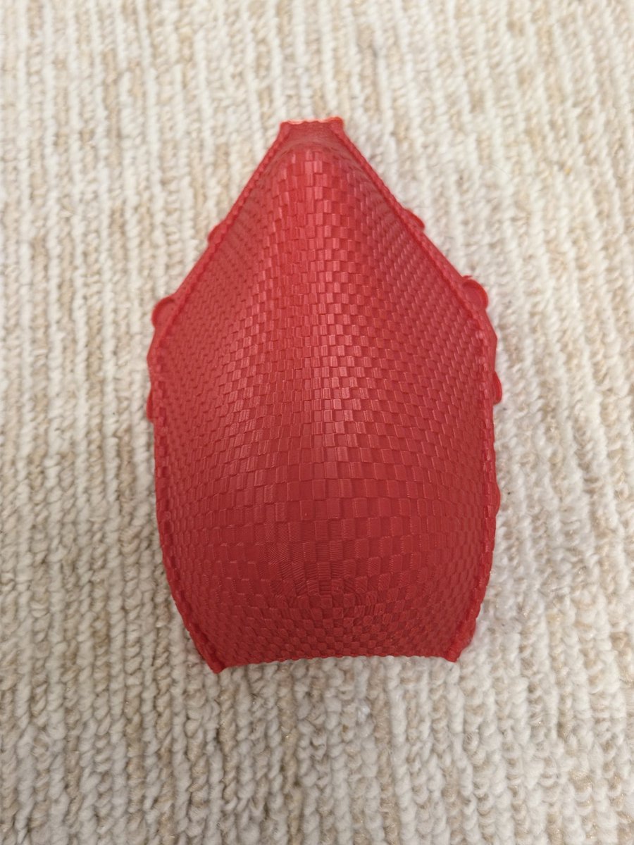 スコーチャー tweet media