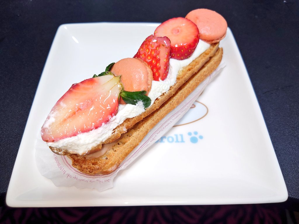 BNR34_sweets_m's tweet photo. 毎年楽しみにしてる日立市の
〝saku-hana*〟さんのいちごのエクレア🤭 https://t.co/9OnvGrBpMx
