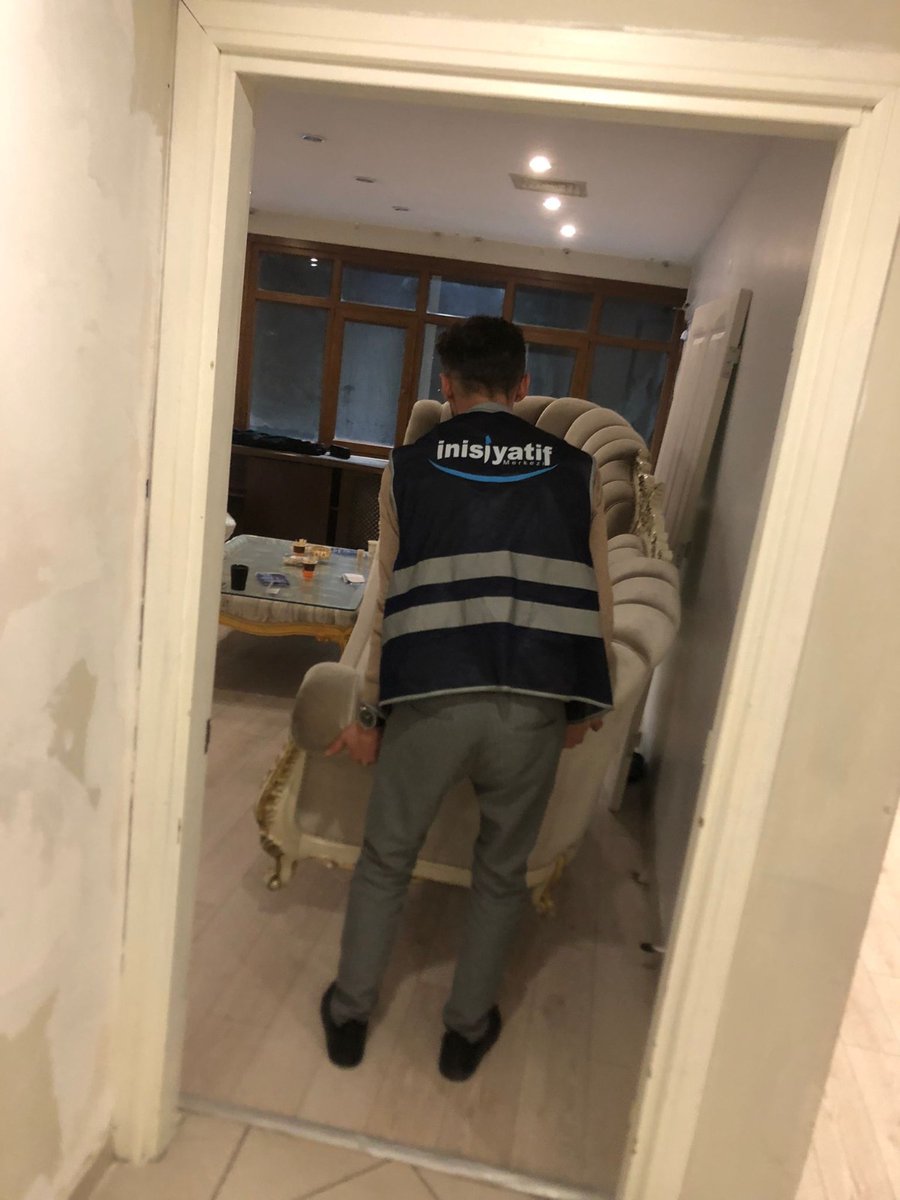 📍Esenler / İstanbul

İstanbul İl Temsilciliğimiz aracılığıyla yardım talebinde bulunan ihtiyaç sahibi ailemizin; koltuk takımı, televizyon, buzdolabı, fırın, dolap, yolluk, yatak ve sehpa ihtiyacını karşıladık.

Türk Yurdu’nda kimse kendini kimsesiz hissetmesin diye, #BizVarız…