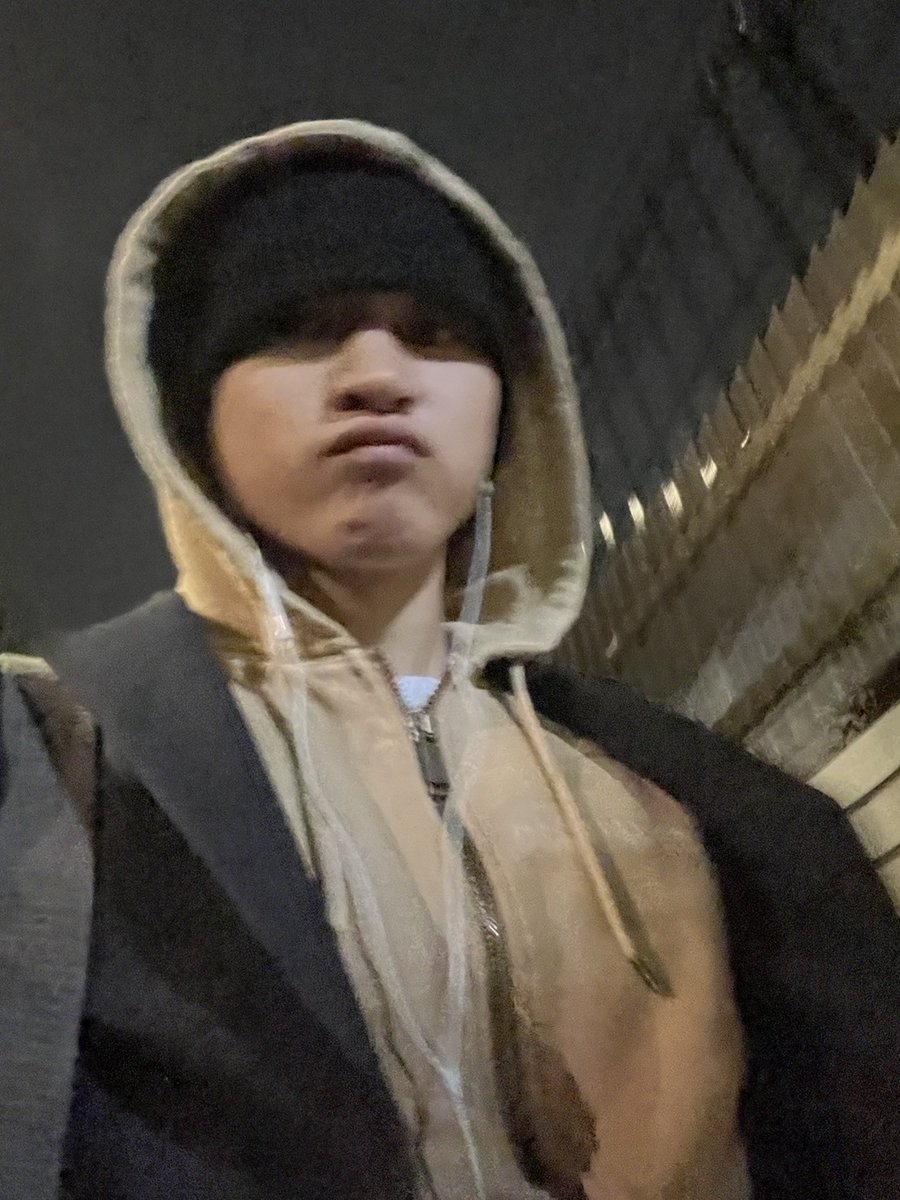 bmsg_trainee's tweet image. ⸜ ✉️ #LETTER_FROM_KANTA ✨ ⸝

自撮りをまったく撮らない僕のカメラフォルダにあった写真です🫨

#KANTA
#BMSGTRAINEE #BMSG