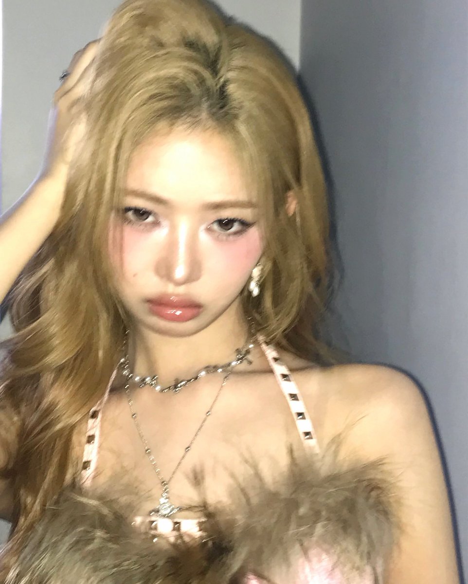 My blood type is baby pink♡