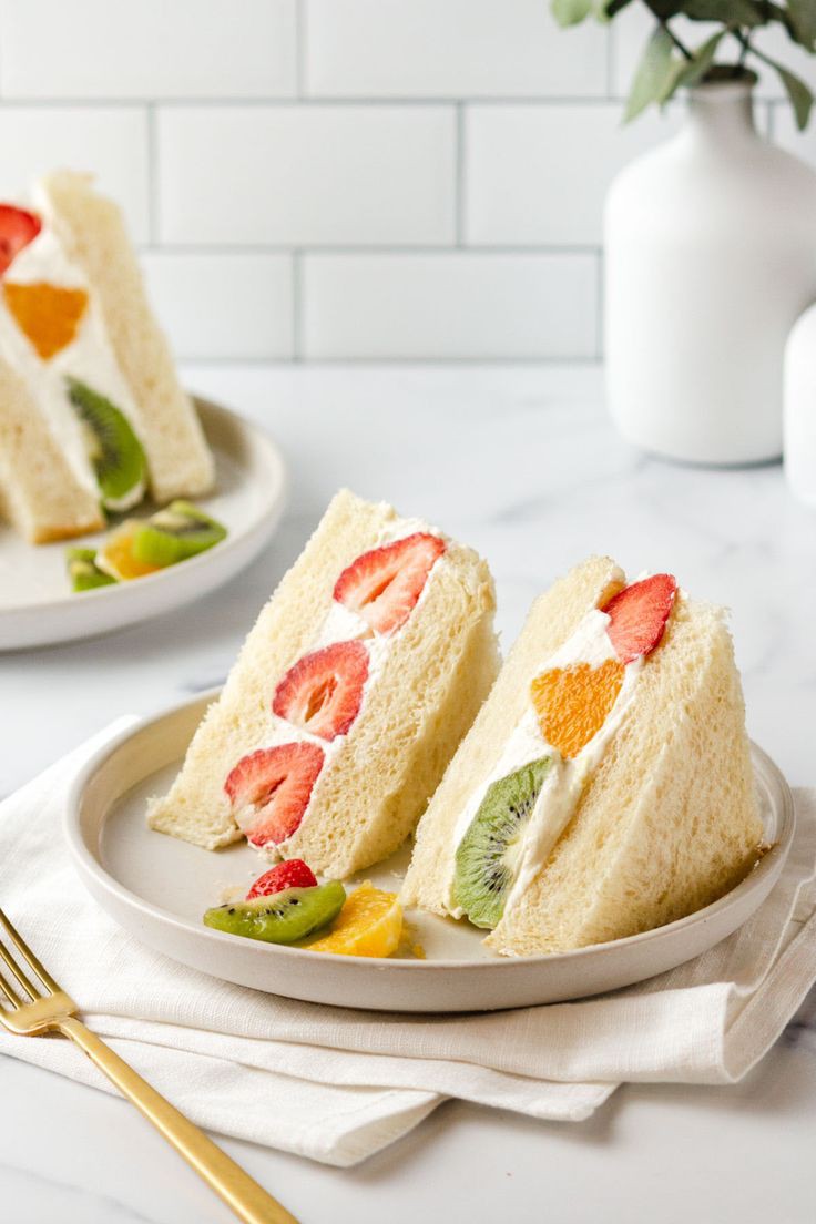 myhonboncake's tweet image. ️️ ️️
— 🍰💌 Ding~

Order : 

Chocolate Croissant (1)
Fruit Sandwich (1)
Koko Crunch (1)
Brownies (1)

Message :

Hai, Pinset.
️️ ️️