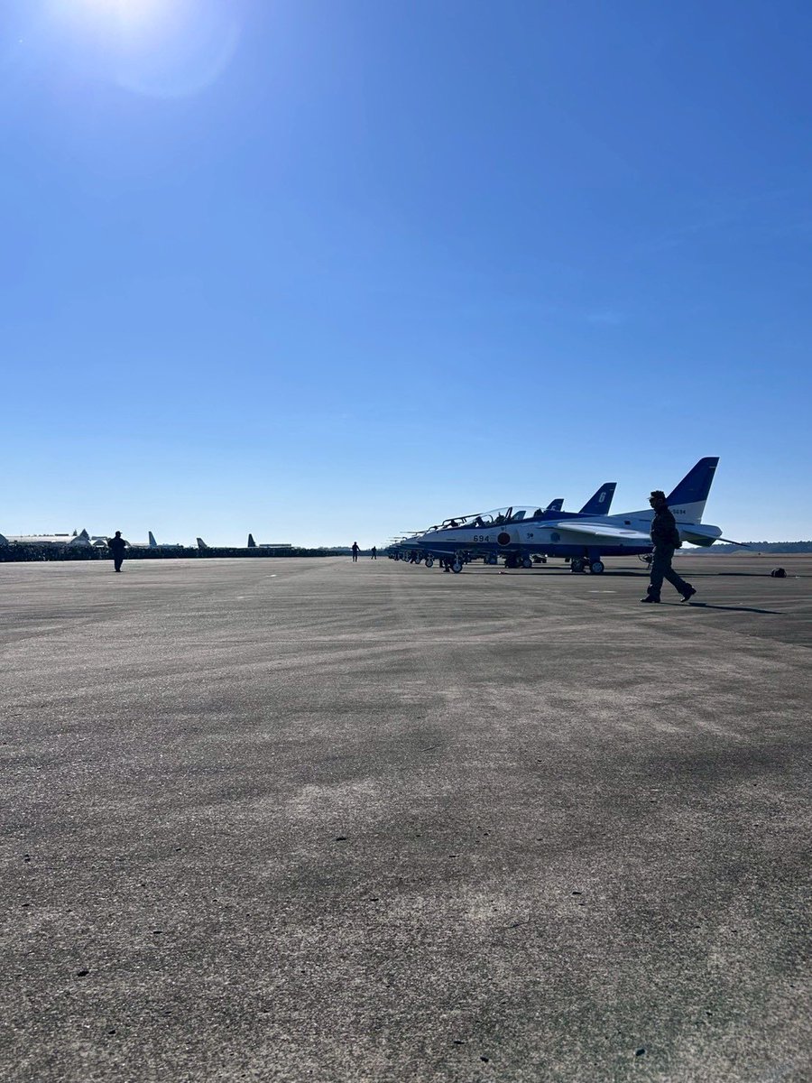 cod_miku's tweet photo. 余韻が、、、

#航空祭 https://t.co/SF7XWtcAo5