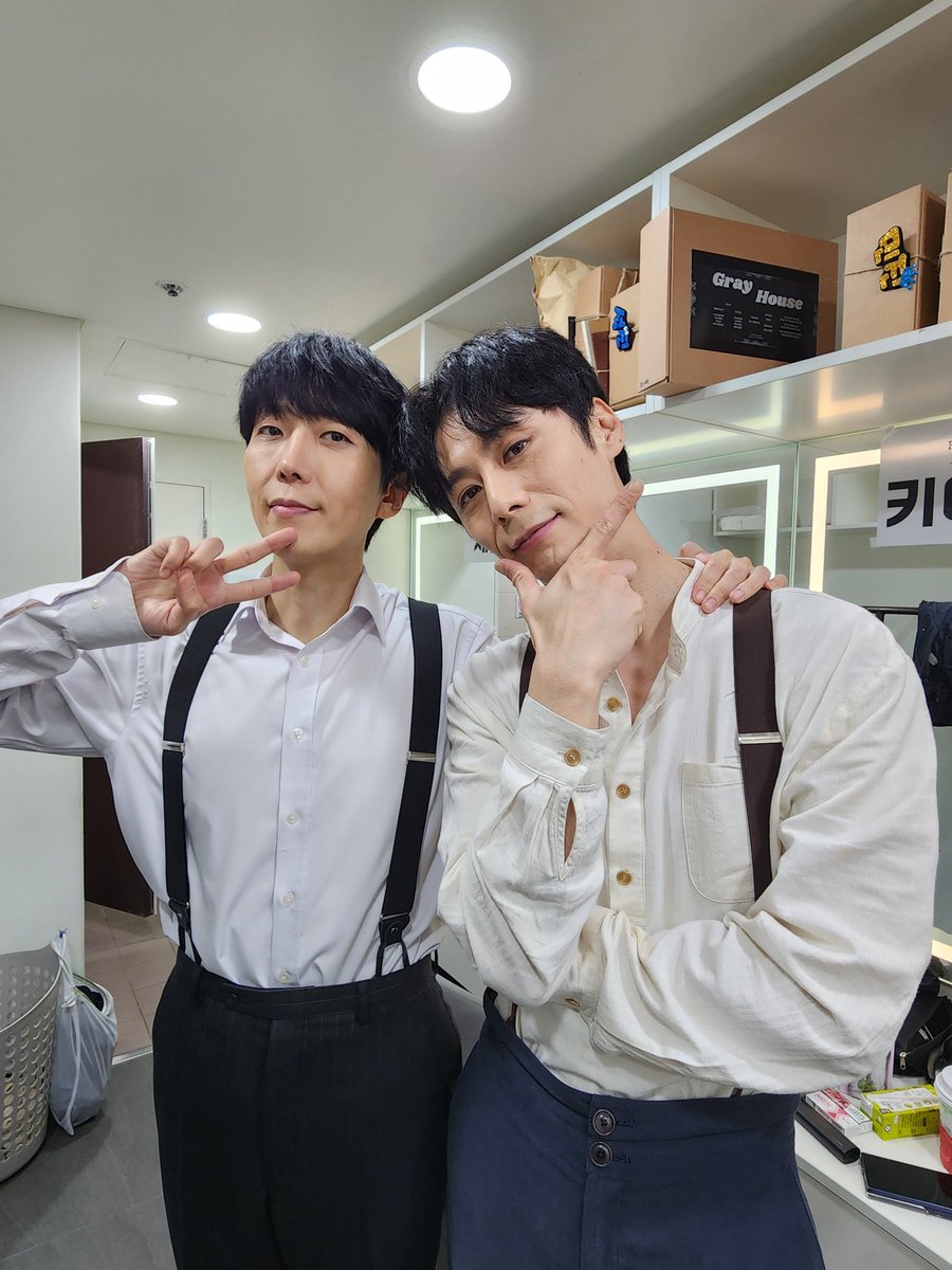 뮤지컬 그레이하우스 tweet media