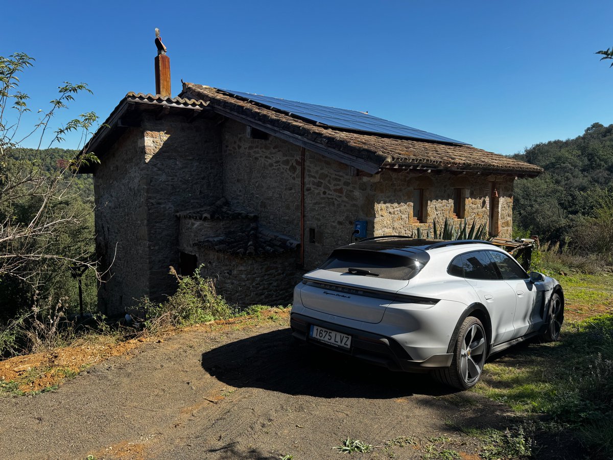 Hugo Bos tweet media