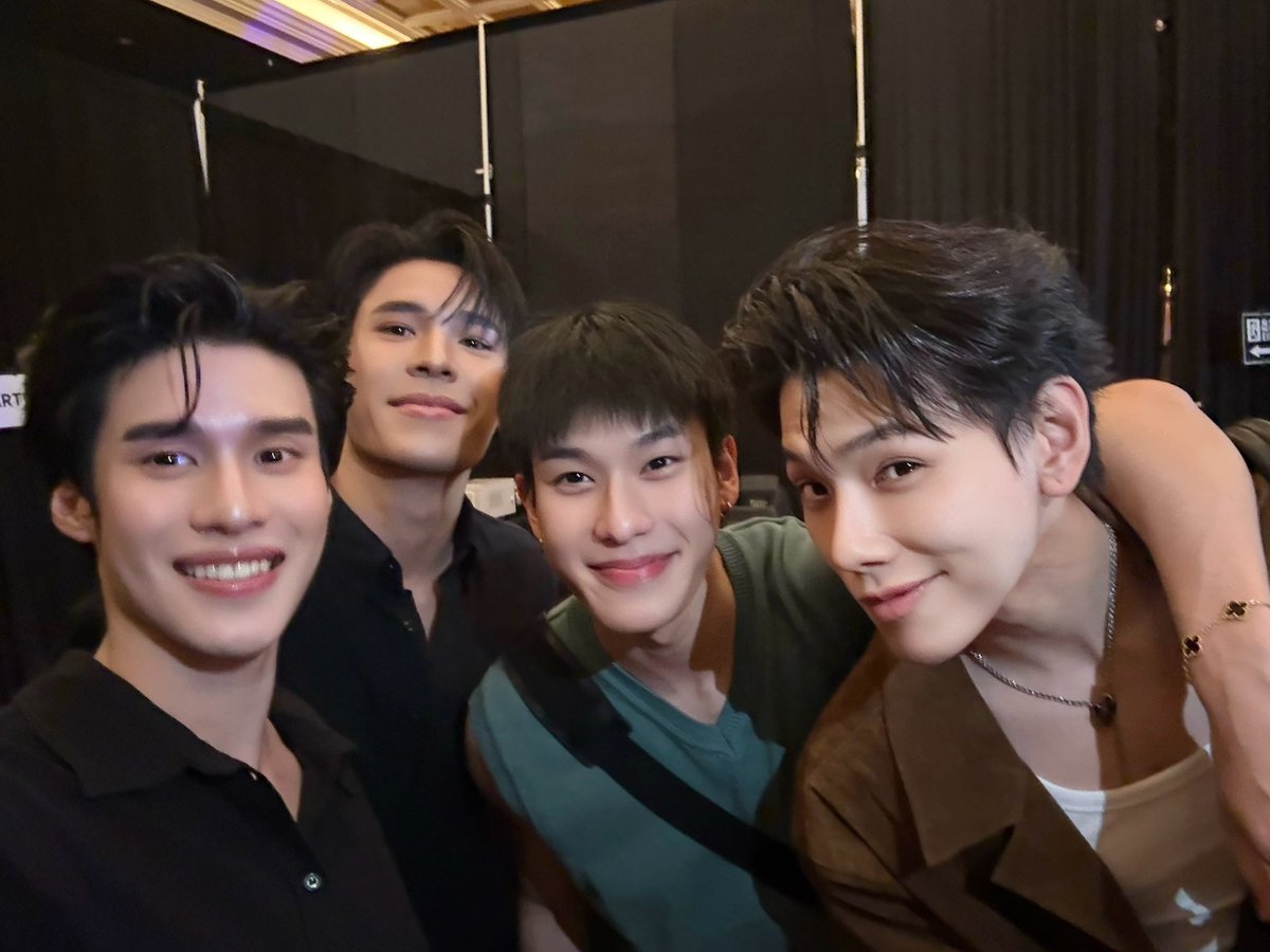 ขอบคุณพี่ต้าห์อู๋ออฟโรดที่มาให้กำลังใจวันนี้ด้วยนะคะ

PearlPeak in Macau

#PearlPeakFanmeetMacau

<a href="/pearlpooo/">Pearlpooo</a> <a href="/peakpeemapol/">peakpeemapol</a> <a href="/oueiija/">ไดโนเสาร์ย้าก🦖</a> <a href="/TOTOGABACK/">Offroad</a> 
#เพิร์ลพีค
#ต้าห์อู๋ออฟโรด