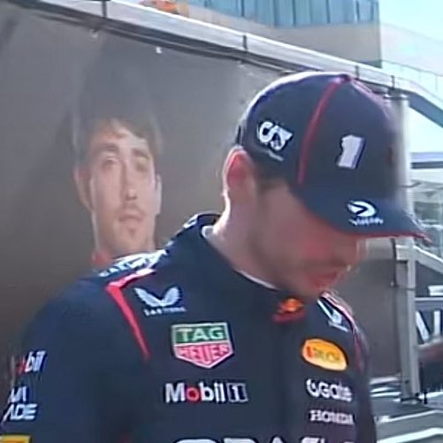 veraylec's tweet image. behind every gay person even more gay person