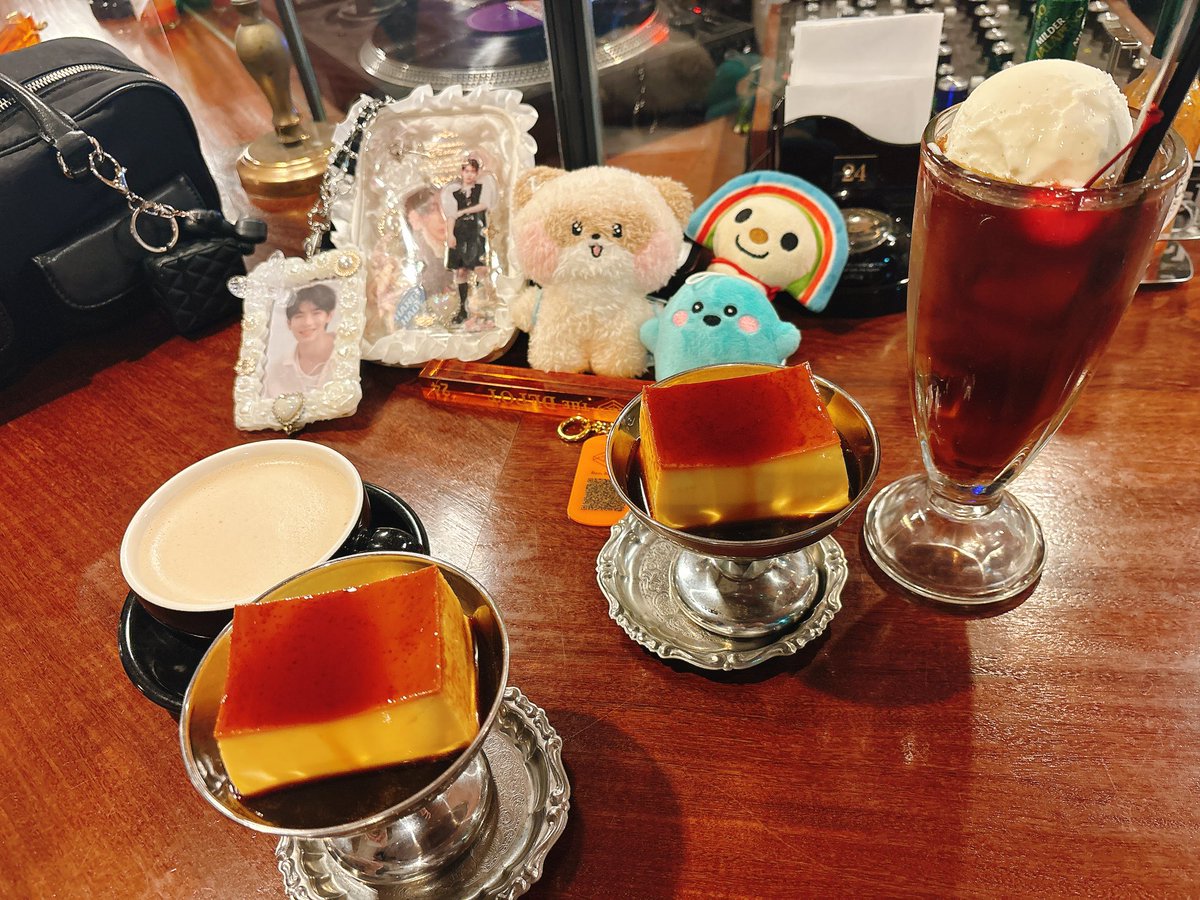 あずおは鳴潮3.1で大泣き中 tweet media