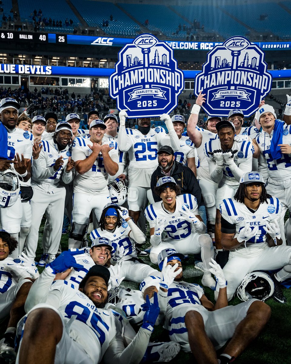 Duke Football tweet media
