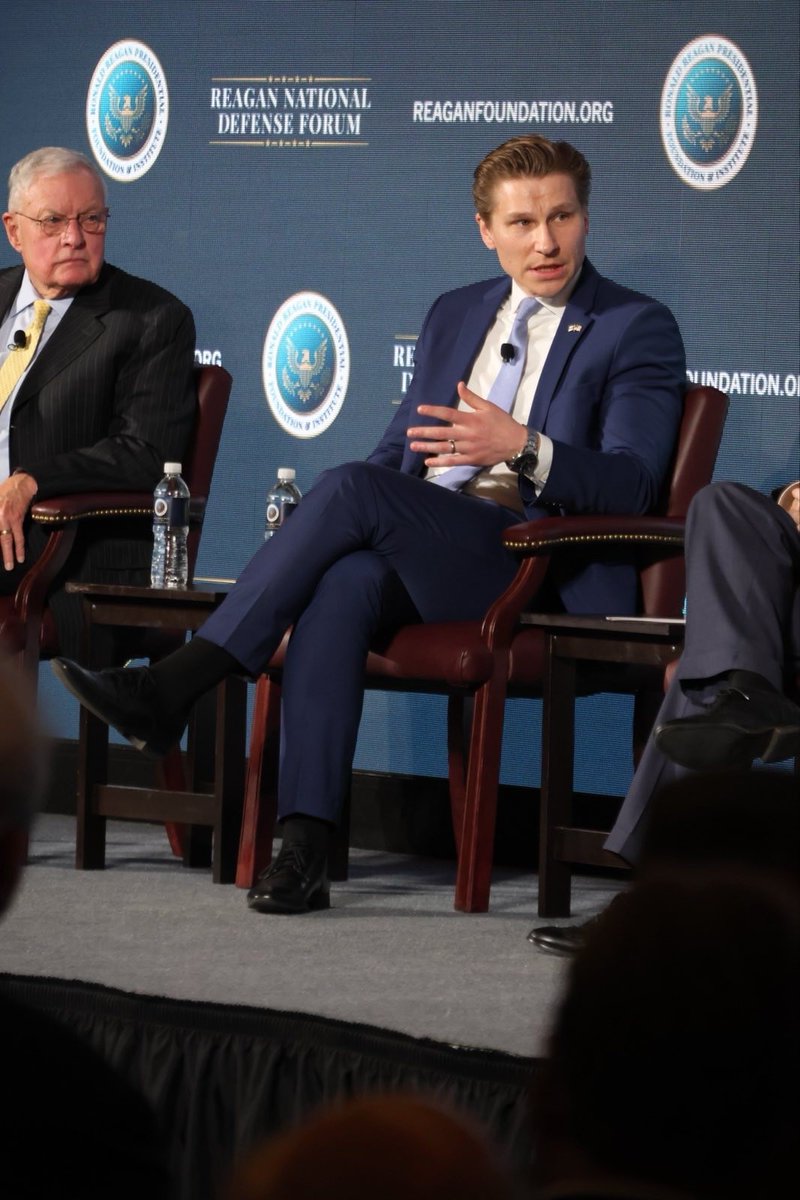 Puolustusministeriö tweet media