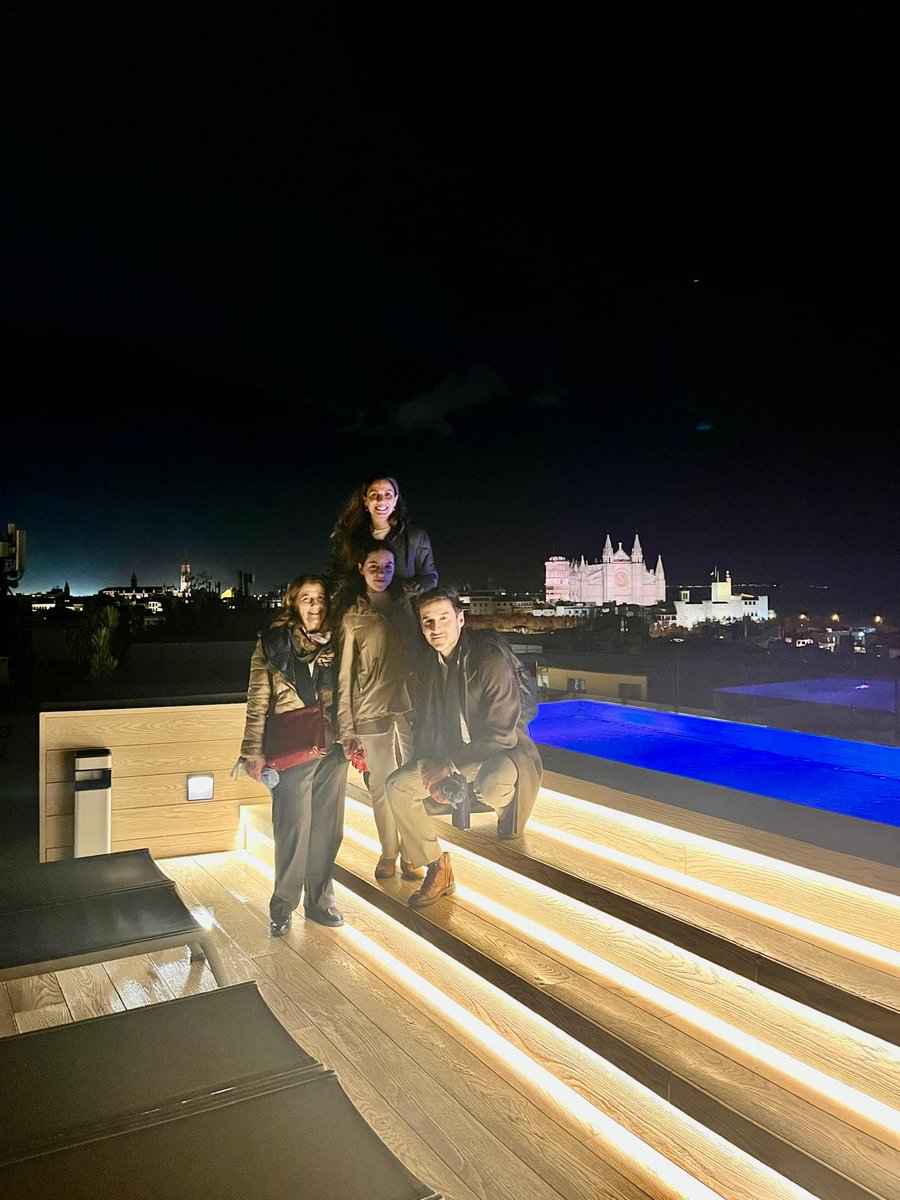 🌴Felices compartiendo #PIE25UPM #ApS25 en Palma‼️  Muchas gracias a #FundaciónEsment y #ColegioLaPurísima por abrir sus puertas y apoyo de <a href="/COAATMCA/">COAAT-Mallorca</a>  <a href="/CGATEsp/">CGATEsp</a> 
🔝🌱GuíadeBuenasPrácticasParaUnUsoAdecuadoDe losServiciosEnergéticos <a href="/ETSEM_UPM/">Edificación UPM</a> 
<a href="/IEducativa_UPM/">Innov. Educativa-UPM</a> <a href="/uadupm/">uadUPM</a> <a href="/DownMadrid/">Down Madrid</a>