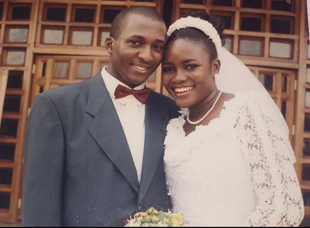 JideAdeosun's tweet photo. “Whoso findeth a wife findeth a good thing, and obtaineth favour of the LORD.” Proverbs 18:22. KING JAMES VERSION | KJV. https://t.co/y9FHucI0lP