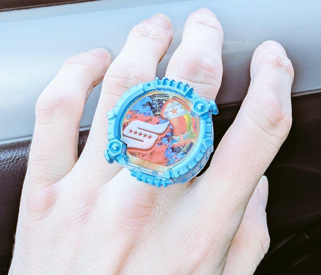 特撮 VATIE 来年はアニバーサリーを迎える特撮ヒーロー作品がありますから愛や情熱