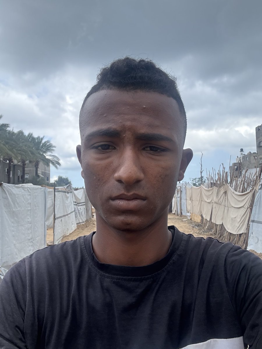 🚨Don't skip 😭

💔Please, today I am asking you to donate to me and my family because I am going through a big crisis. We cannot find anything to eat. I am asking you to help with anything. 

gofund.me/7692e203e