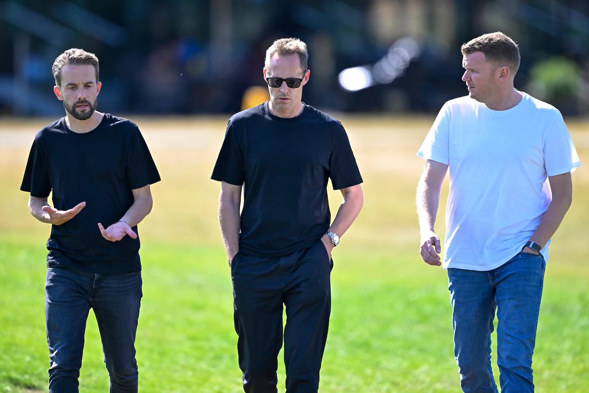 𝙁𝘾. 𝘽𝙧𝙪𝙜𝙚𝙨 𝘼𝙧𝙢𝙮 🏆 tweet media