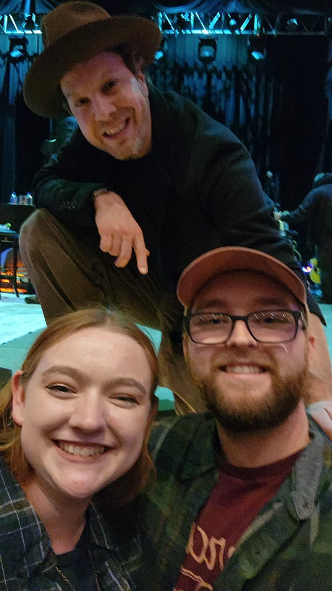 ashton_dierks's tweet photo. Great to see you as always! @GavinDeGraw https://t.co/a1TJVIb7bg