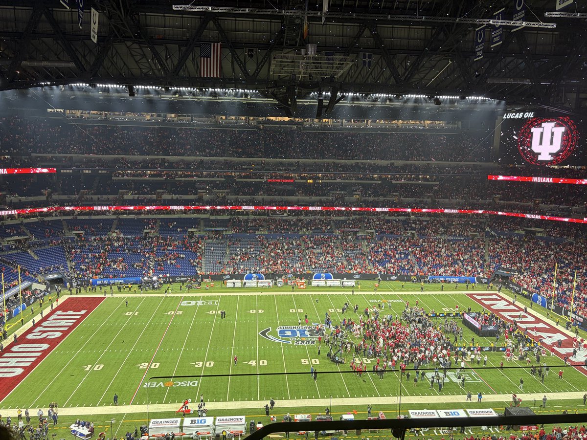 There was something in the air tonight, the stars were bright, Fernando! #iufb #Hoosiers