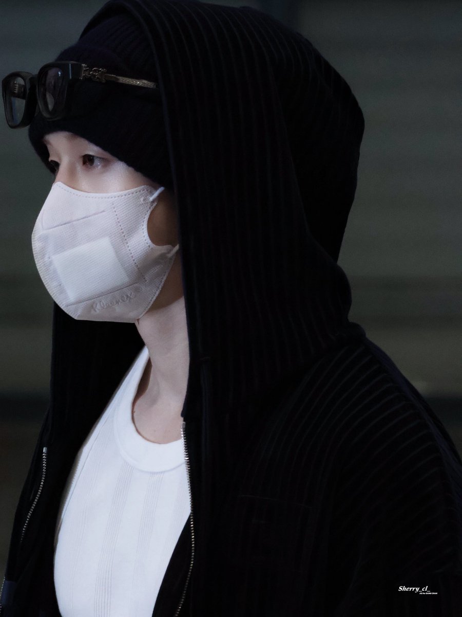 Sherry_cl_'s tweet photo. 251207 ICN

#방찬 #BangChan #バンチャン
#StrayKids #스트레이키즈 https://t.co/OmaEmTEtyC