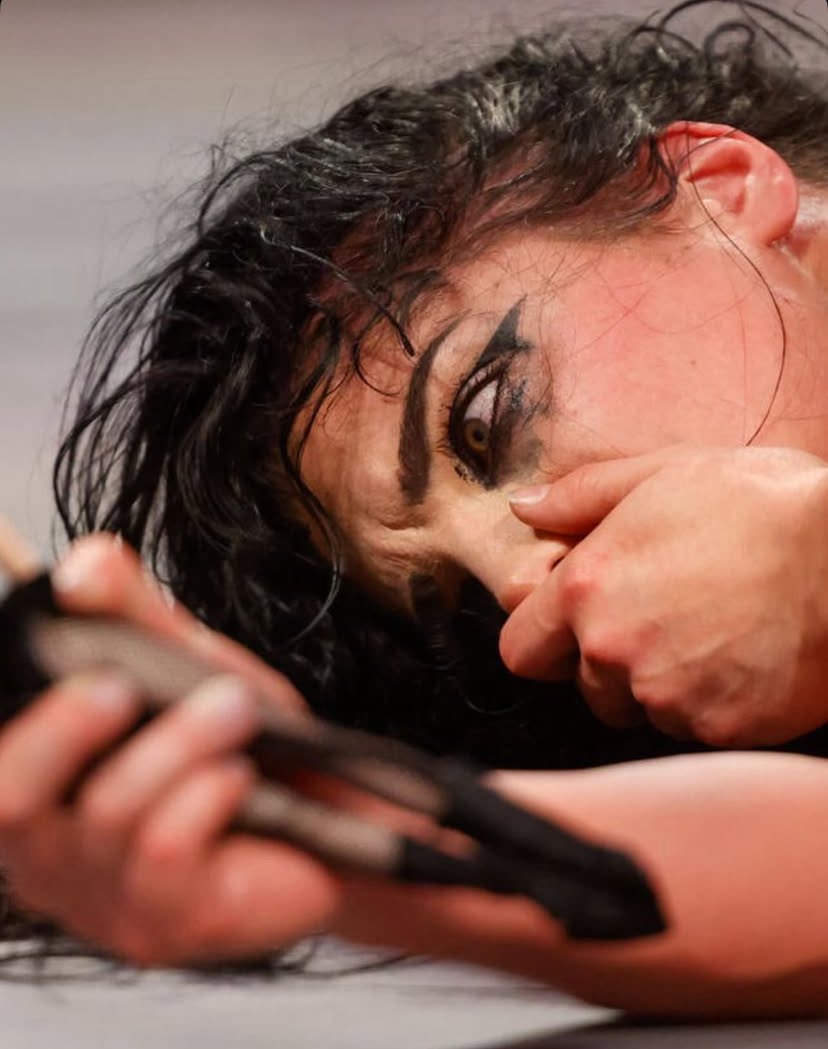 . . .

n o  h e l p .  a l l  a l o n e . . .