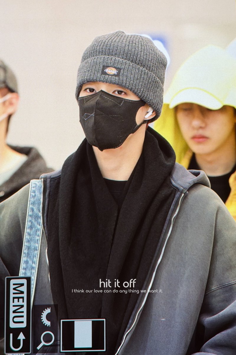 251207 ICN

제노 조심히들어가👋

#제노 #JENO #엔시티드림 #NCTDREAM