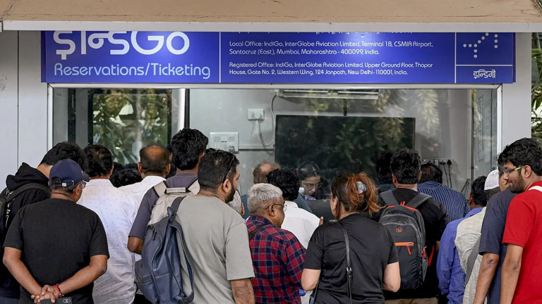 ggsnewss's tweet photo. ✈️IndiGo Flight Chaos LIVE: Airline Assures Refunds as Cancellations Hit Chennai  🚫 

more update follow me @7starggsnews more detail 🔗
https://t.co/lKd1vfEnmm 

#IndiGo #IndiGoCancellations #FlightChaos #RefundUpdate #FlightCancellations #BreakingNews #LiveUpdates #ChennaiAirport #HyderabadAirport #AviationNews #PassengerSupport #TravelAlert #IndiaNews #TravelUpdates #AirlineNews #GGSNEWS
 @ndtvindia @ANI @indiatvnews @BBCHindi