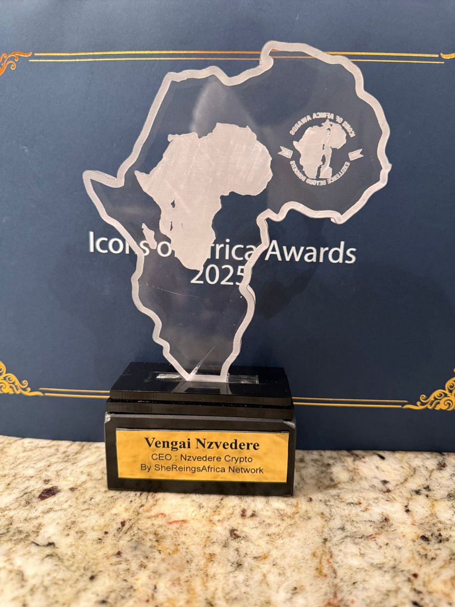 💃| 𝐆𝐢𝐯𝐞 𝐭𝐡𝐞 𝐛𝐢𝐠 𝐦𝐚𝐧 𝐡𝐢𝐬 𝐟𝐥𝐨𝐰𝐞𝐫𝐬 𝐰𝐡𝐢𝐥𝐞 𝐰𝐞 𝐬𝐭𝐢𝐥𝐥 𝐜𝐚𝐧.🥂
  ▪️Congratulations to the CEO — a true son of the soil, driven by an unshakable passion for Africa.
  ▪️Yesterday he was honoured as a trailblazer, and rightfully so.

🧡 Keep pushing,