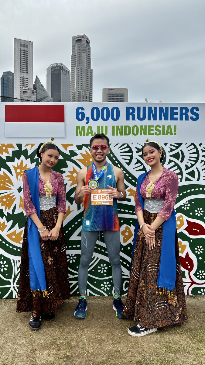 rzqqn_'s tweet photo. Akhirnya bisa Full Marathon lagi dg happy. 
Thank you #SCSM2025 🇸🇬🇮🇩 🏃🏻‍➡️ https://t.co/gDVMUKMj7X