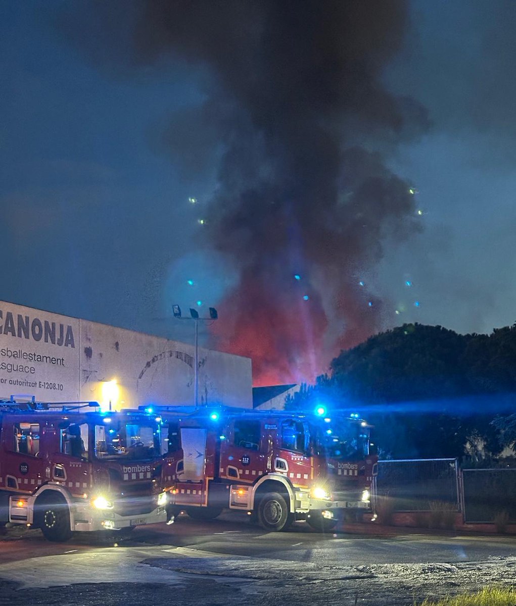 Marc Riu i Rusell//*// tweet media