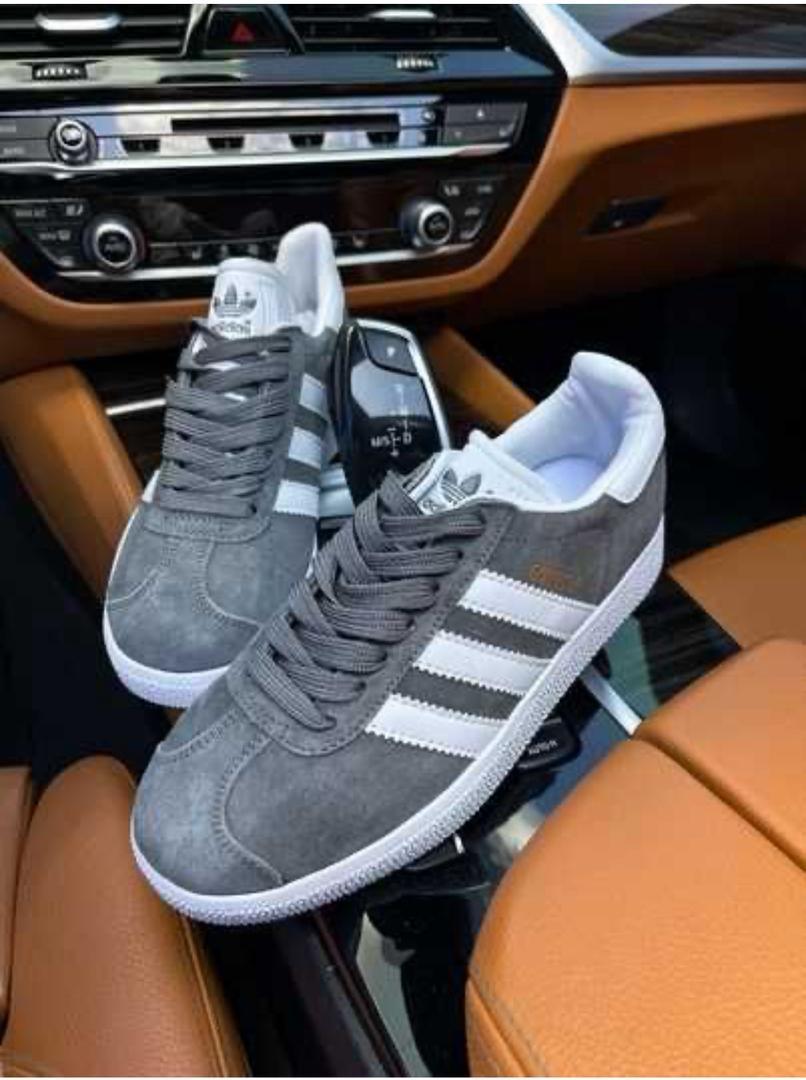Mo_Boutique4u's tweet photo. Price: 30,000
Location kaduna 
Delivery nationwide 
☎️08133107858 https://t.co/nsU23IshTr