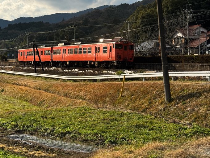 \[V}KWwRXfBAhbgR!!x:ŐV𐏎XV!!