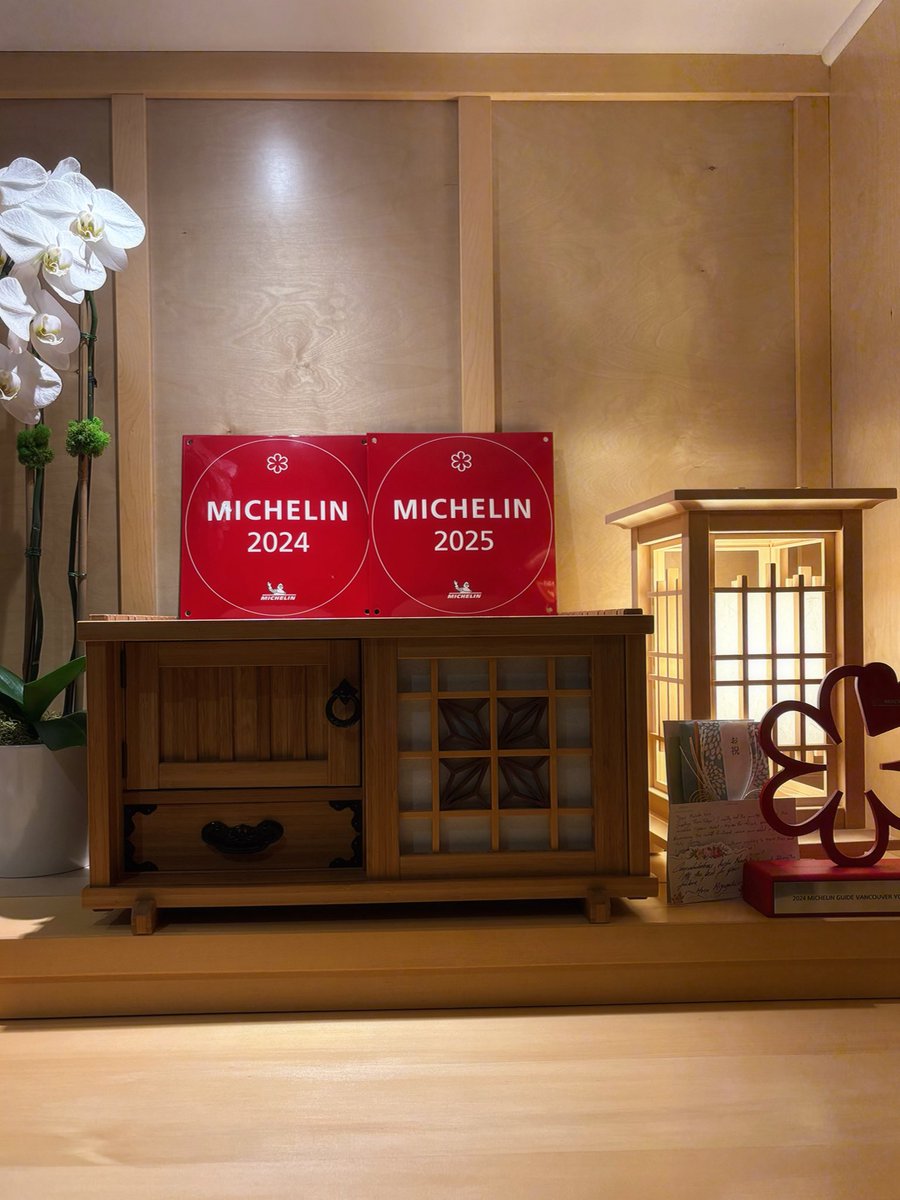 i went to my very first omakase restaurant today! 🧸 i tried so many new things, that i probably would have been too nervous to try on my own, it was so much fun!! it was also my first time at a restaurant with a michelin star ⭐️🩵