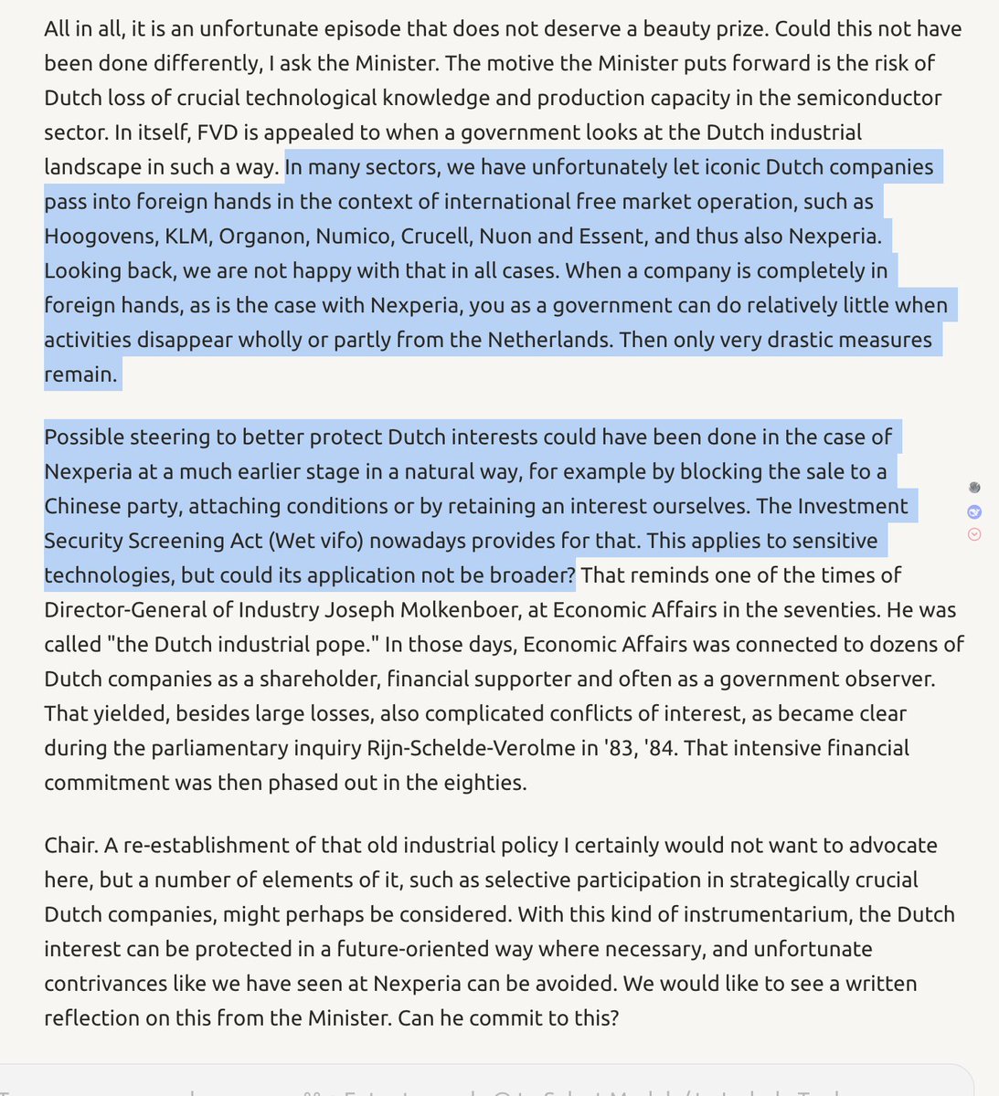 这是一篇出人意料地充满情感的文章。发言者们在拿卡雷曼斯开玩笑,但这种玩笑中带着痛苦。荷兰人感到他们的世界正在崩塌。他们痛恨欧洲被夹在中美之间。他们想要“捍卫自由”。“不再天真”。
不,你仍然是