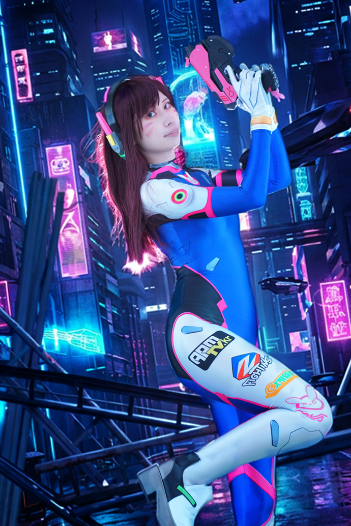 タイム・アウトだよ、 
カウボーイ！  

Overwatch:ディーバ  (Dva)   
モデル：OMIKI様