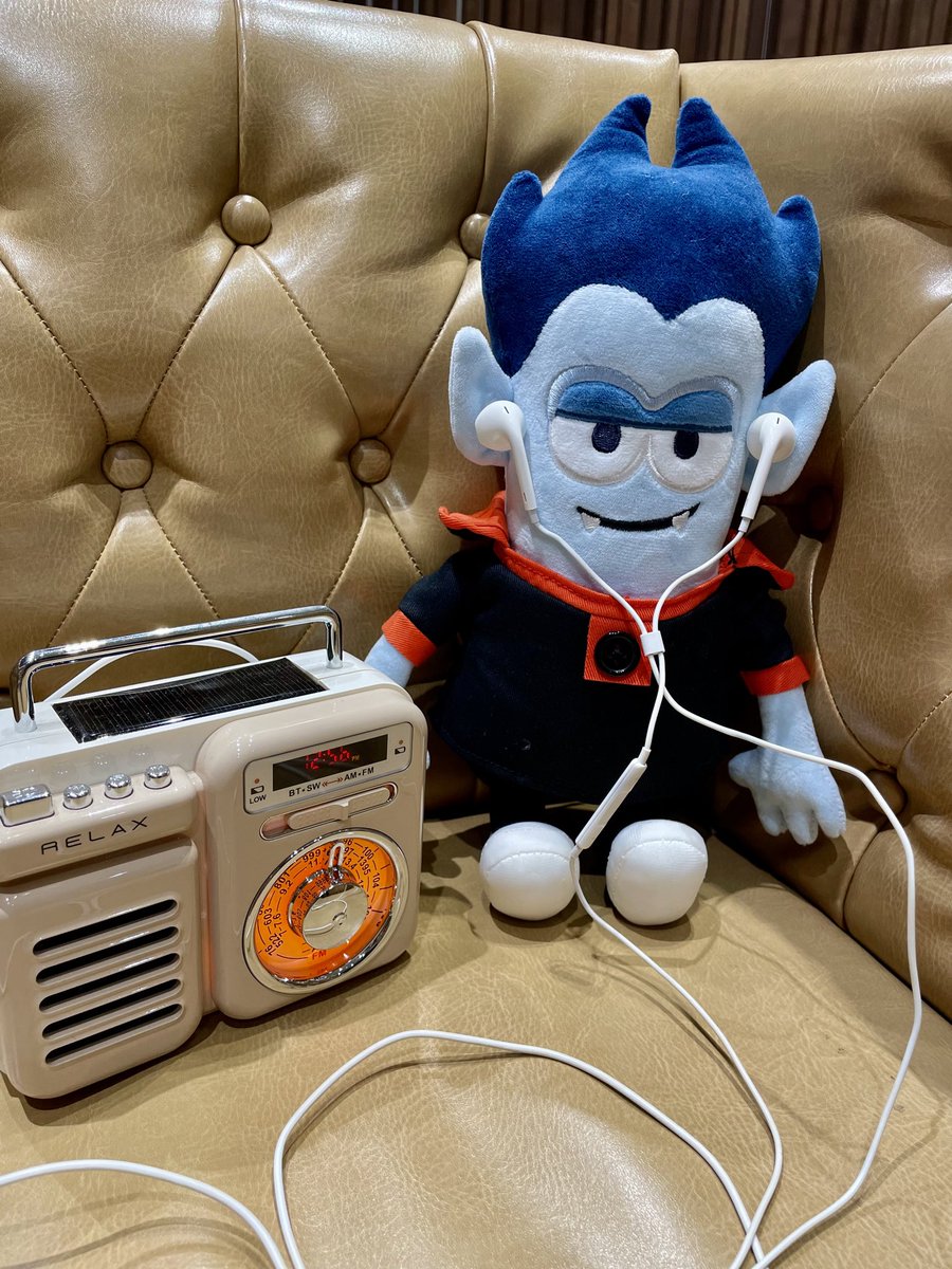 Culaの日曜日😈🎶
外は寒いからおうちの中で☕️🏠🌱
ラジオを聞いてのんびり過ごそう📻🎧