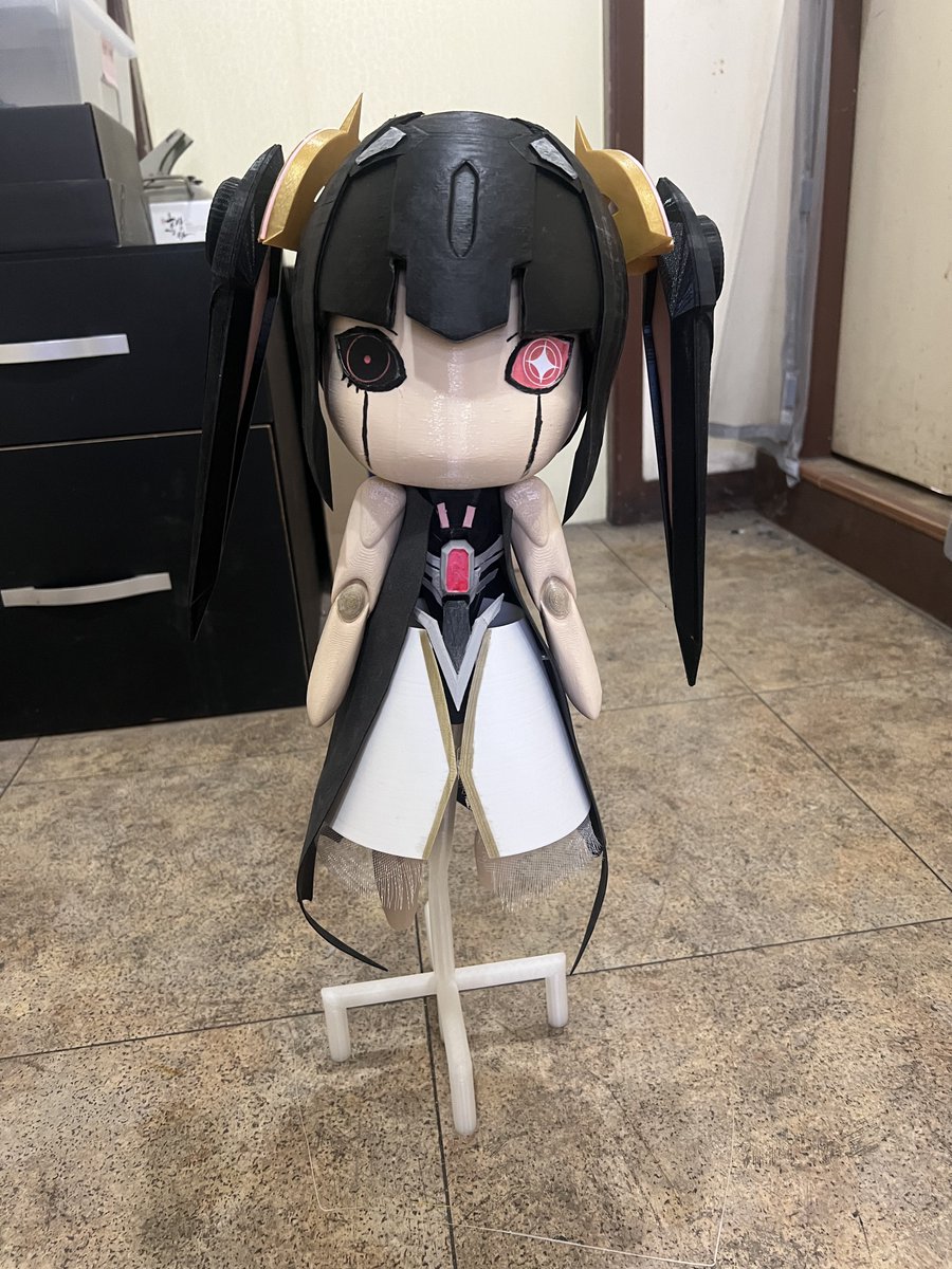 sunabc02's tweet image. 아틀란의 크리스탈 글레이셔 소품제작.
인형설계의 도움주신 케빈님(@kevin0830 ).
의상을 담당하신 애룡님 (@aeryong2) 과 함께 작업을 진행했습니다.