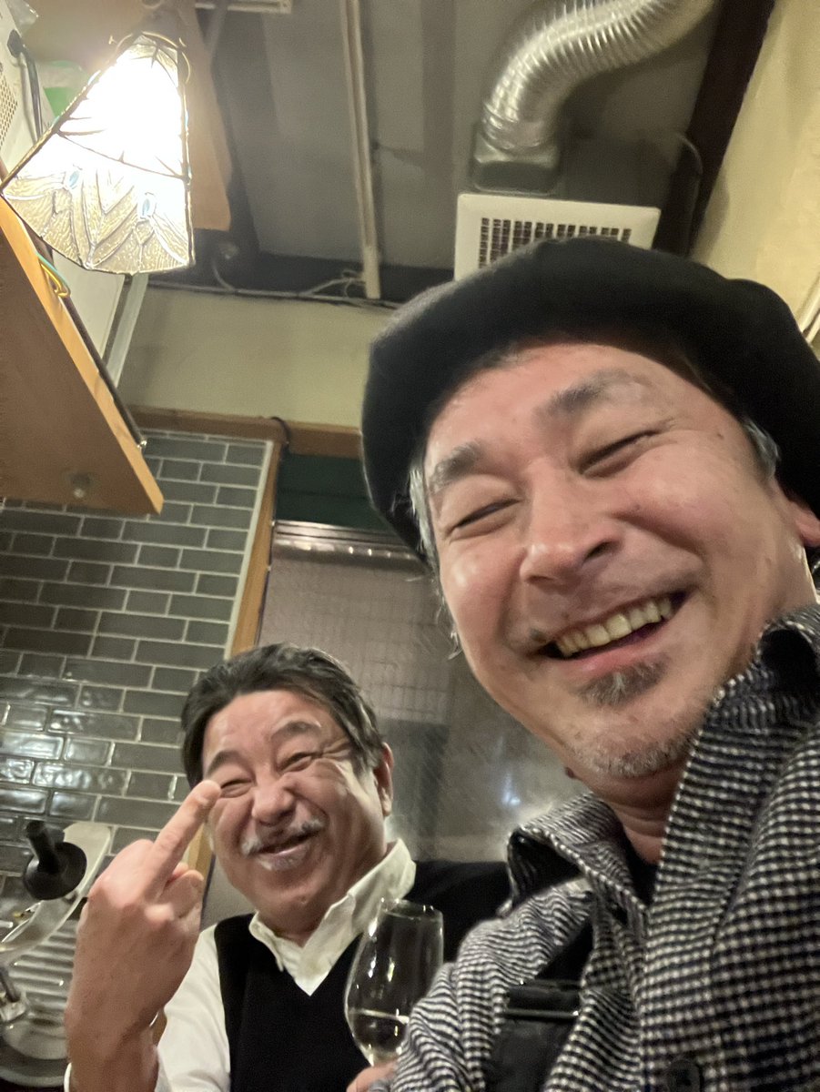 今日はネパールくんの店でやっさんと忘年会