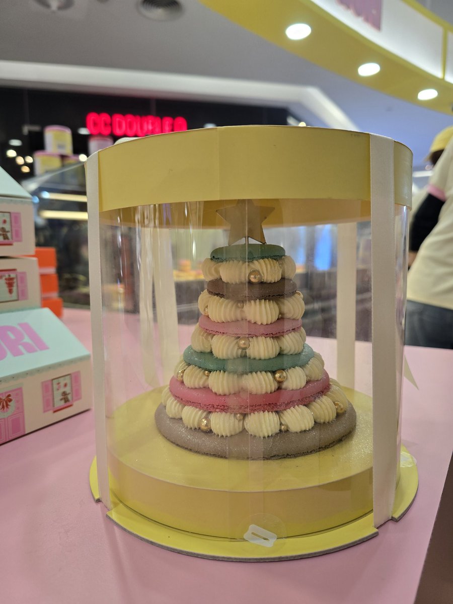 Christmas tree cake ของ Souri น่ารักมากกกกก

#SOURI #SOURIBKK #SOURIMagicHome

#Christmas #winmetawin