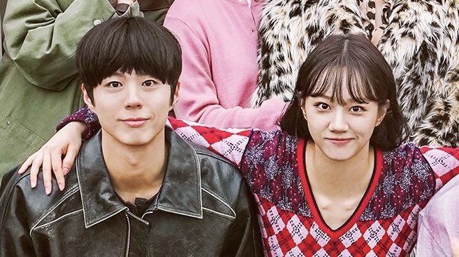 o3o_rookie's tweet photo. 올해 박보검x혜리 택덕선 떡밥이 끊임없다...

제 61회 백상예술대상
4회 청룡시리즈어워즈
2025 AAA 시상식
응팔 10주년 예능 https://t.co/xrkeU3dTmG