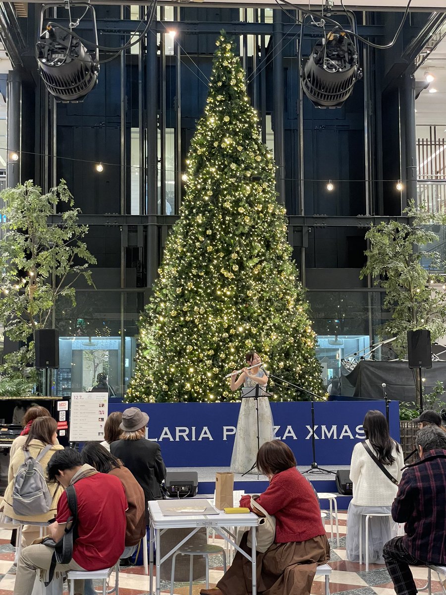 qunyoel's tweet photo. クリスマス🎄ムードを味わうためにチャリで来た💪
街が賑わってきている❄️ https://t.co/SSRgJONMdU