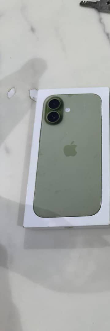 MegaMovee's tweet image. Locked new iPhone 17 
256gb 
1.230k
Verizon carrier 
Warri