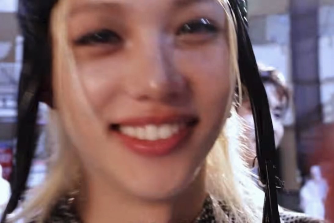BinkieForFelix's tweet photo. MY SHAYLAAA 😭😭😭😭😭 https://t.co/82bIVFPhXF