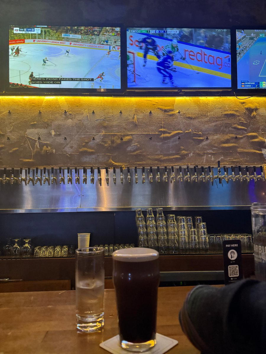 JackJShepherd's tweet photo. Also this issue, a write-up of my trip to Vancouver from January, when I went to the set of Percy Jackson S2! I can't share any pics from the set just yet (there are some in the mag), so here's me having a pint in Canada... https://t.co/YEJ20Nq8gN